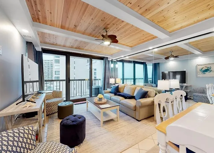 Holiday home Spacious With Balcony Views Pools Gym & Ac Ocean City