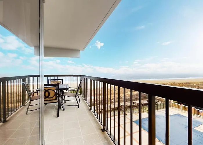Spacious With Balcony Views Pools Gym & Ac