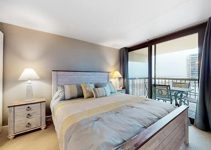 Holiday home Spacious With Balcony Views Pools Gym & Ac Ocean City