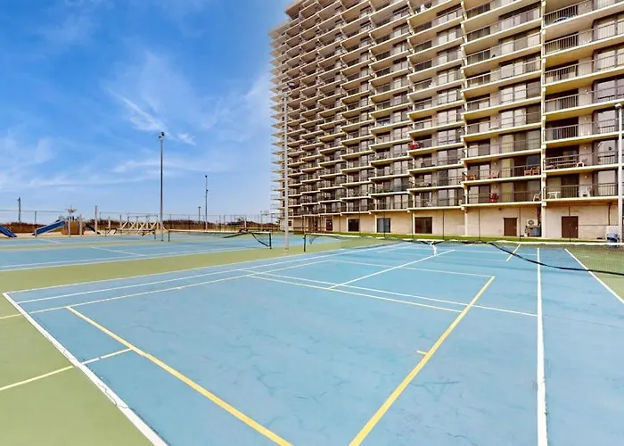 Spacious With Balcony Views Pools Gym & Ac
